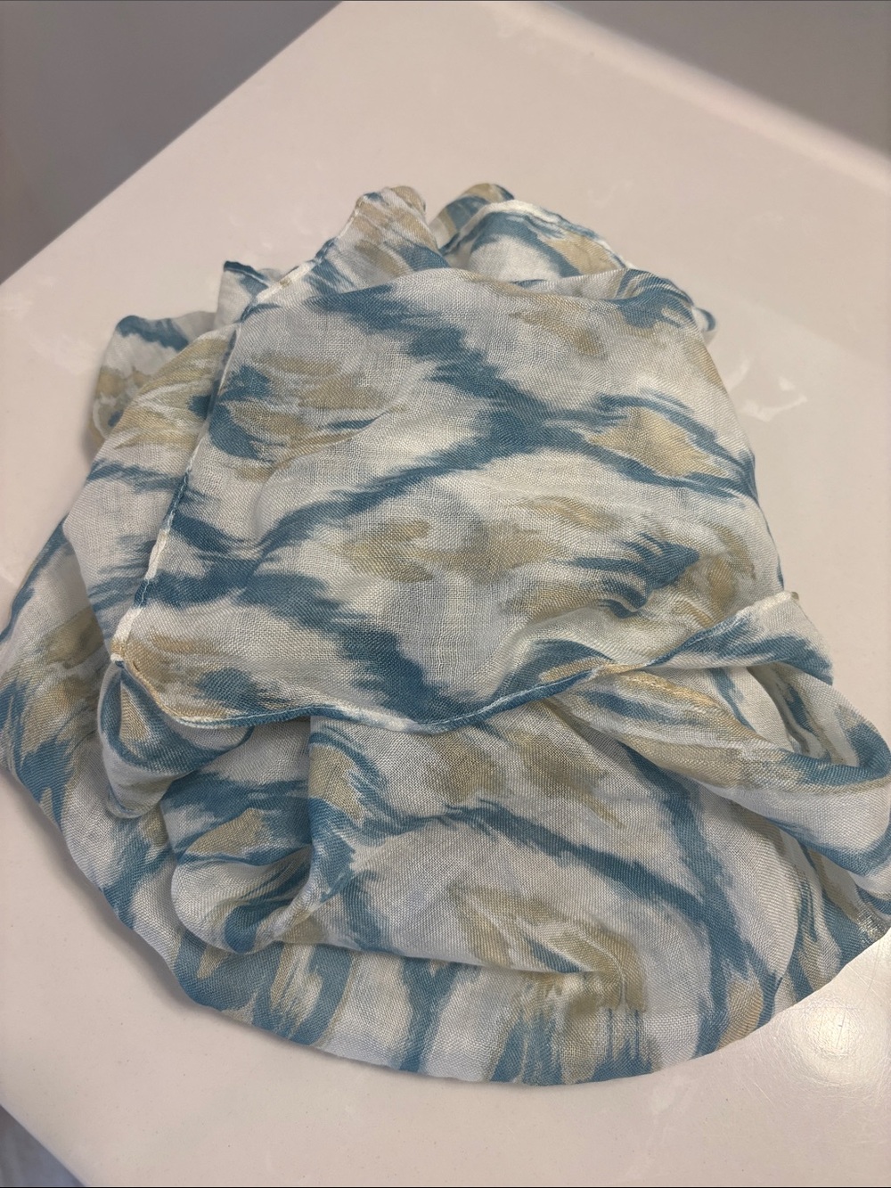 Chico's NWT Blue and Cream Ikat Print Wrap Scarf - Picture 11 of 11